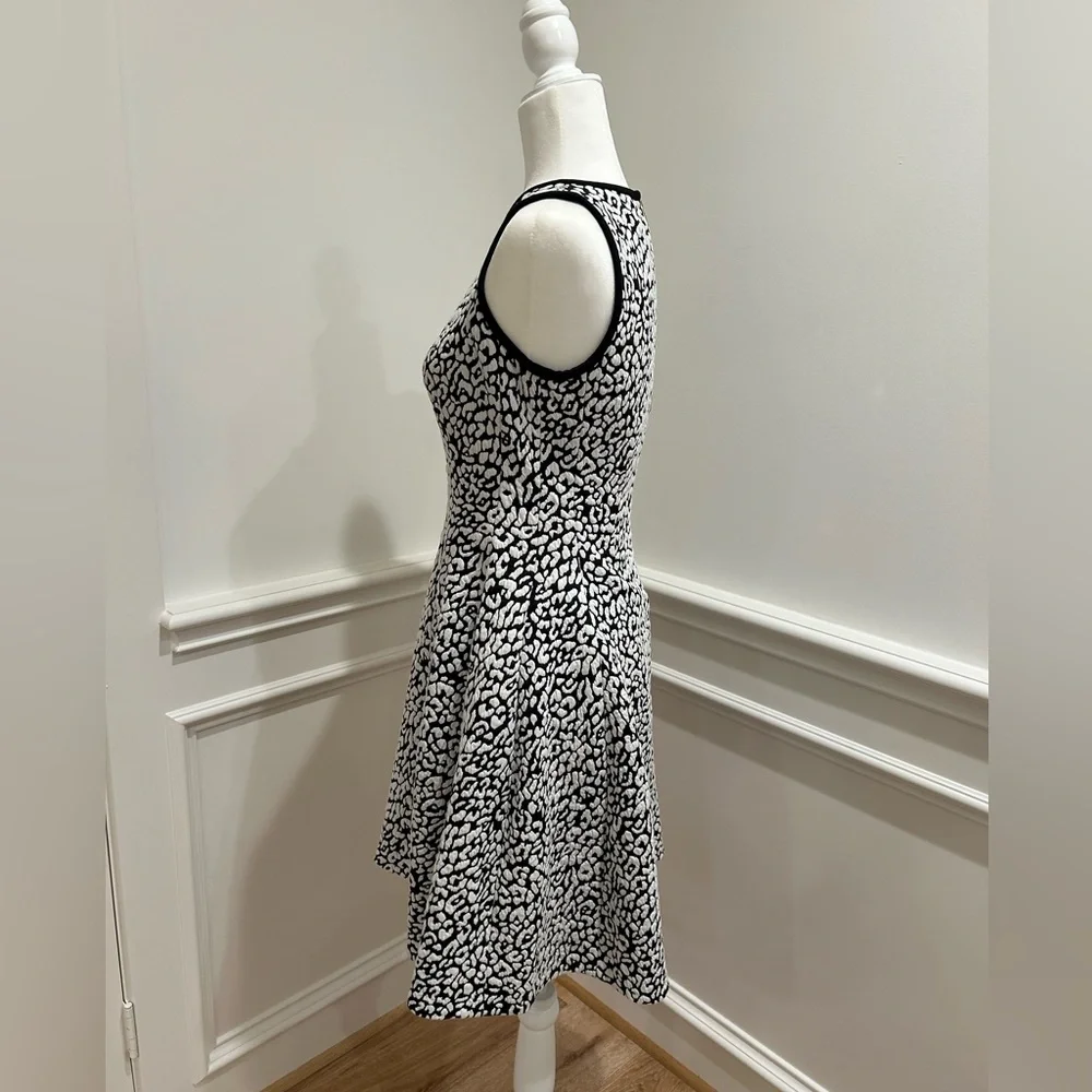 Black and white leopard Kate Spade dress size small in excellent used‎ condition